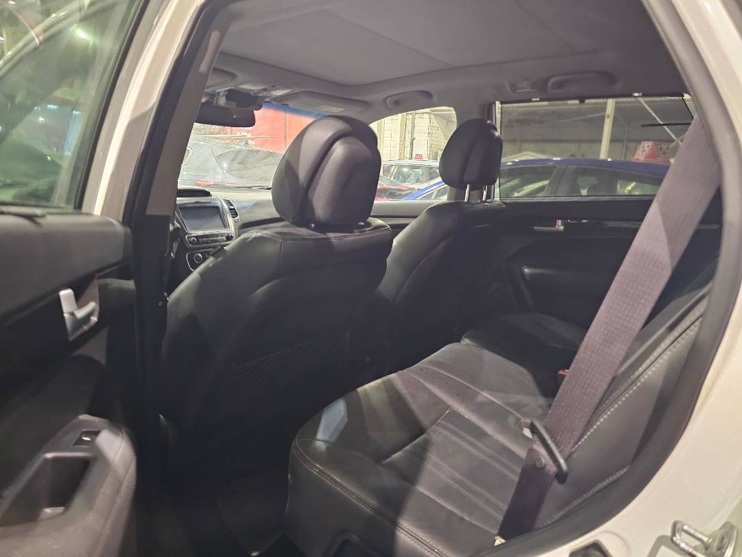 2015 KIA SORENTO — 89926 Miles — Lot 7FG651736 — Main - Marhaba Auctions Used Cars - Image 7