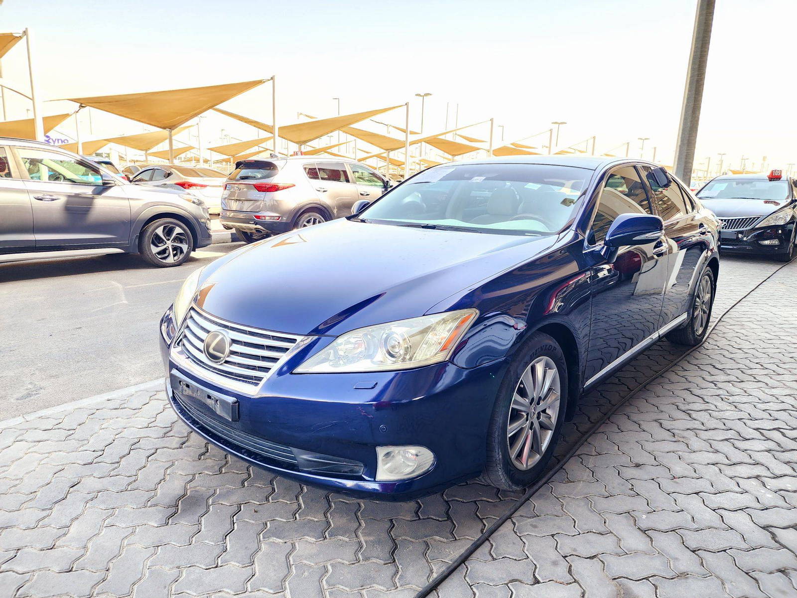 2011 LEXUS ES 350 — 126301 KM — Lot 1B2417795 — Souq - Marhaba Auctions Used Cars - Image 4