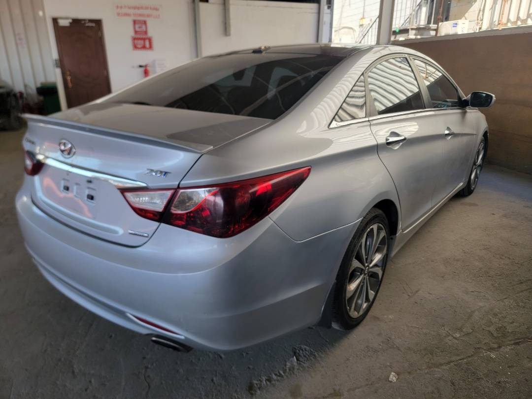 2013 HYUNDAI SONATA — 147397 Miles — Lot BXDH647437 — Main - Marhaba Auctions Used Cars - Image 4