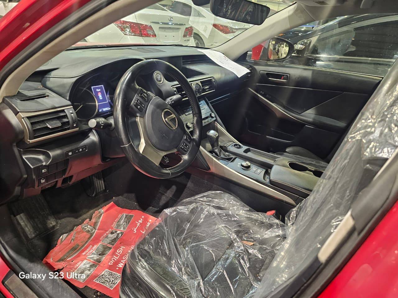 LEXUS IS 300 2018 - Marhaba Auction Used Cars - Image 9