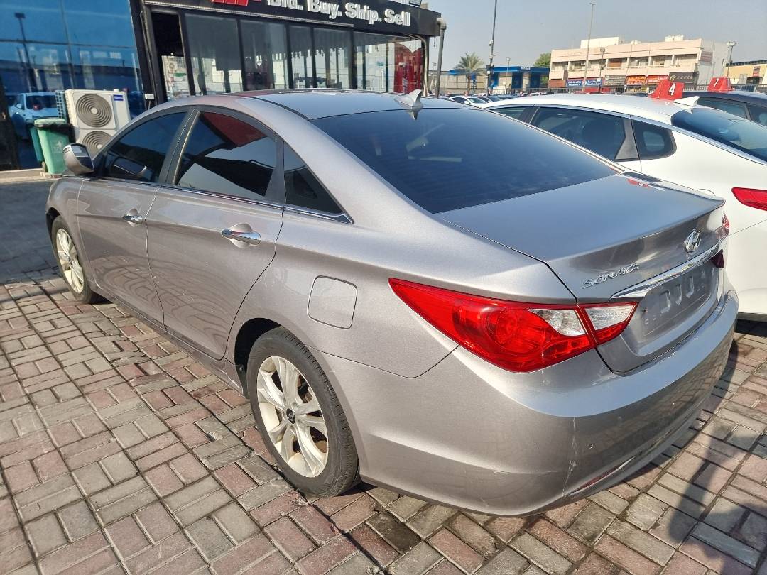 HYUNDAI SONATA 2012 - Marhaba Auction Used Cars - Image 4