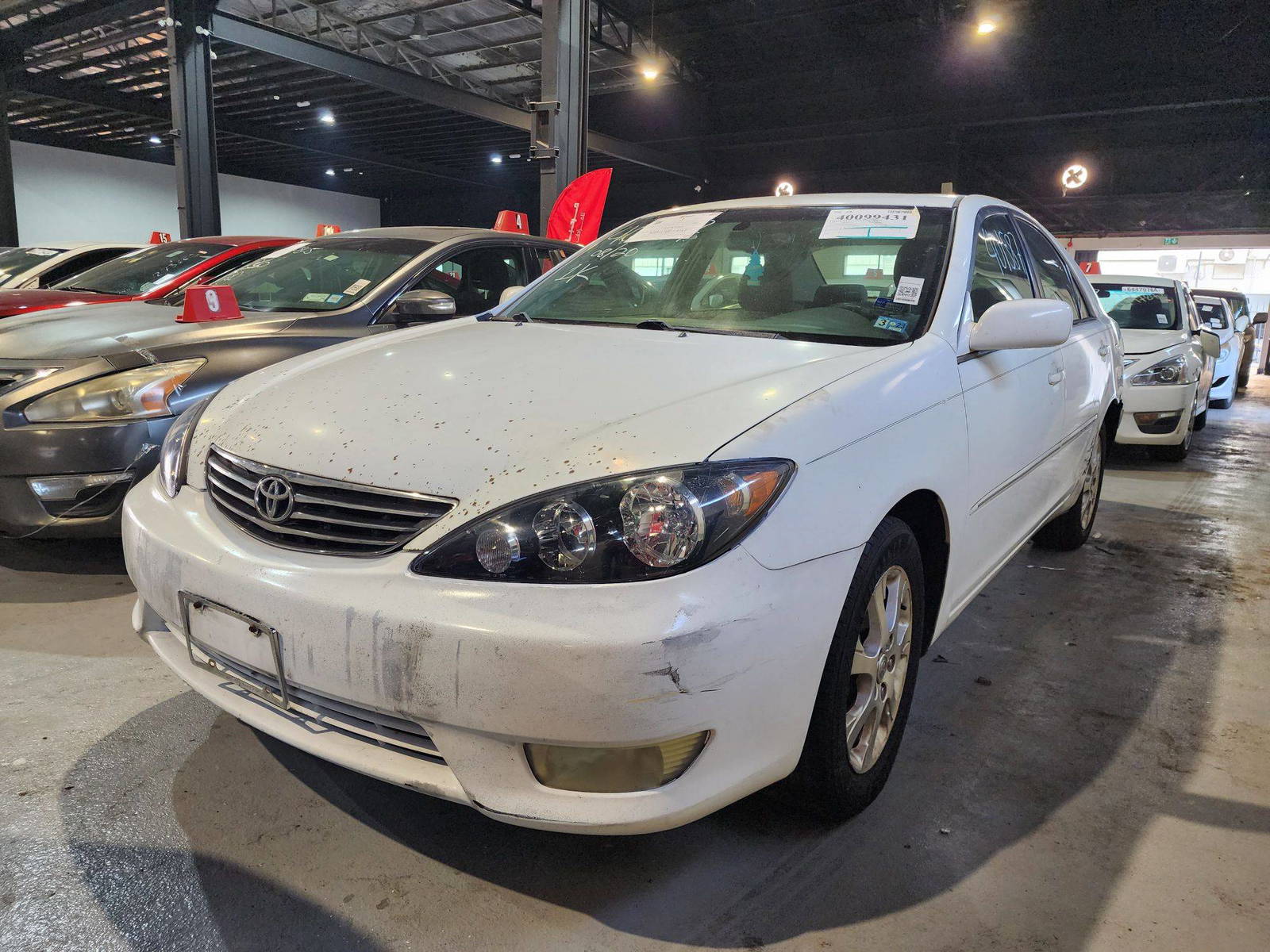 2005 TOYOTA CAMRY — 245129 Miles — Lot 401587 — Al Quoz - Marhaba Auctions Used Cars - Image 5