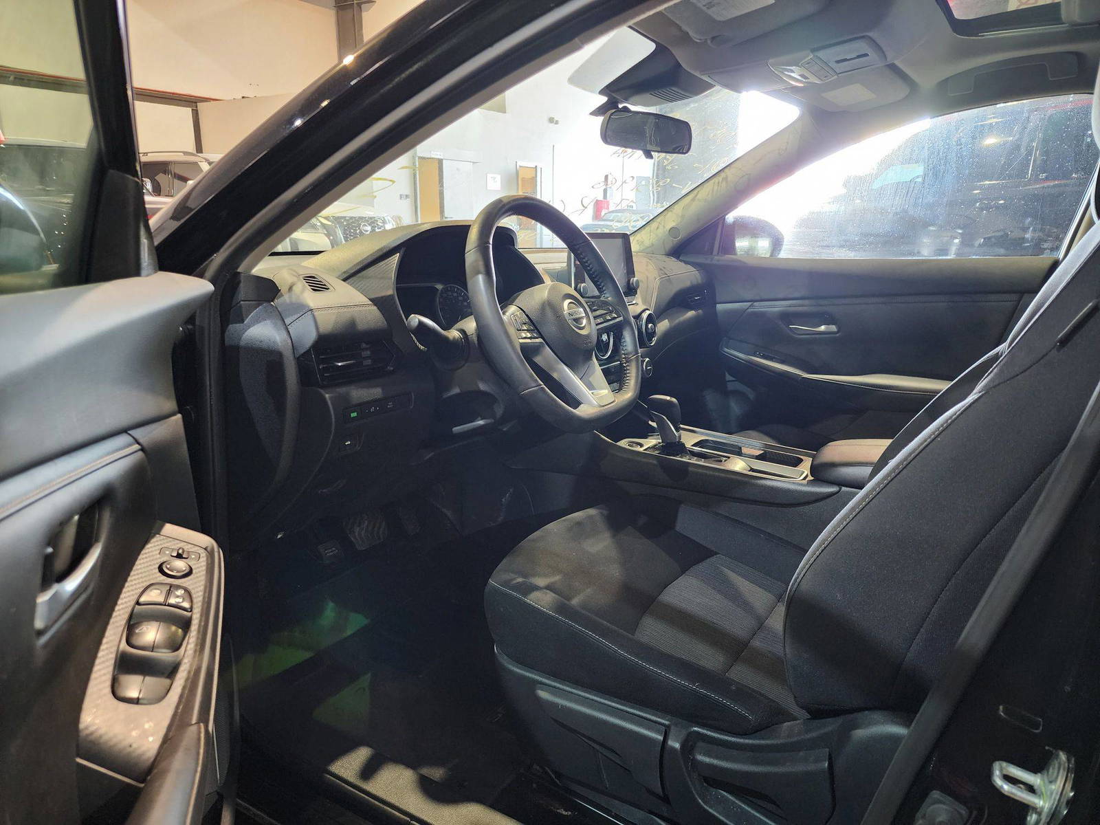 2021 NISSAN SENTRA — 46874 KM — Lot 12069099 — Main - Marhaba Auctions Used Cars - Image 9