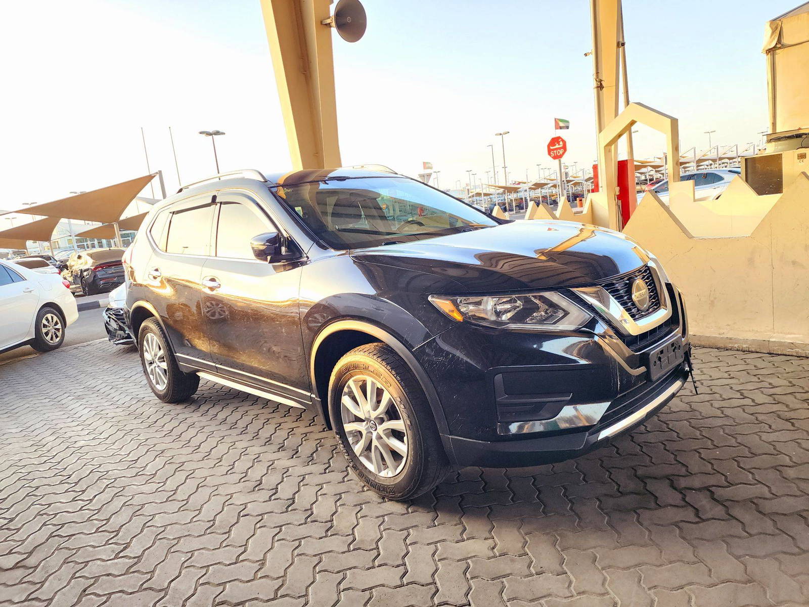 2018 NISSAN ROGUE — 141320 Miles — Lot 79907554 — Souq - Marhaba Auctions Used Cars - Image 4