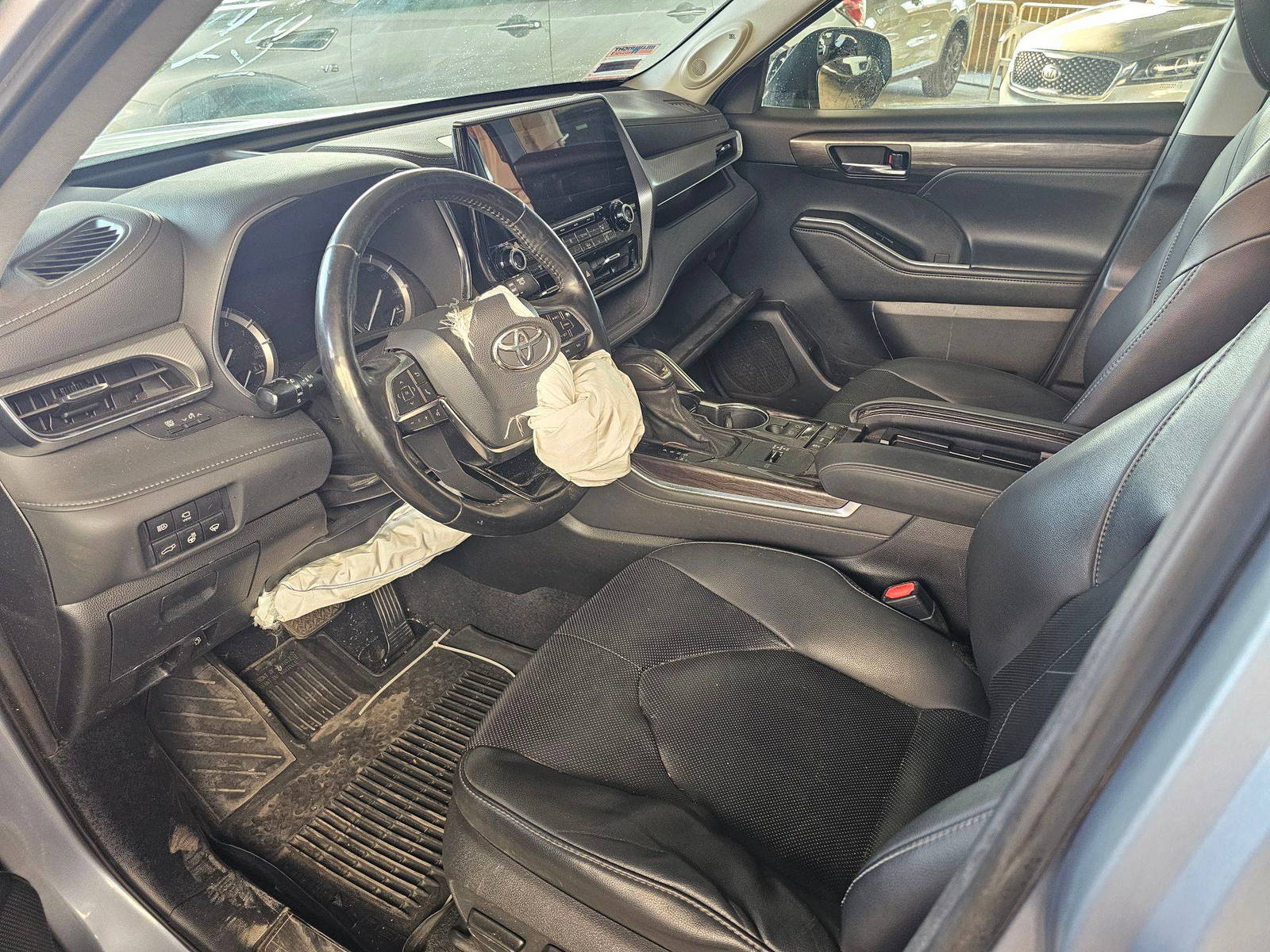 TOYOTA HIGHLANDER 2021 - Marhaba Auction Used Cars - Image 8