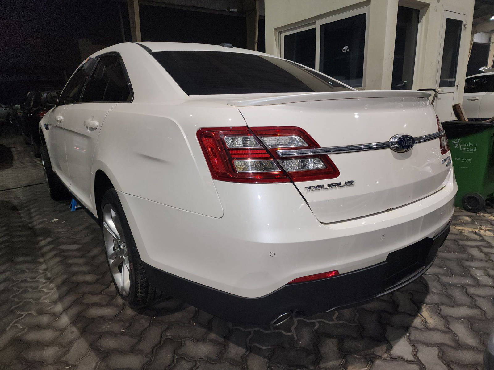 2016 FORD TAURUS — 234664 Miles — Lot 77113613 - Marhaba Auctions Used Cars - Image 4