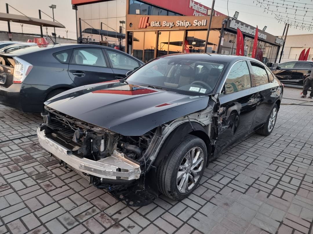 2019 HONDA ACCORD — 138497 Miles — Lot A049666 — Souq - Marhaba Auctions Used Cars - Image 15