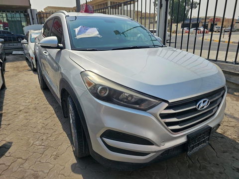 2017 HYUNDAI TUCSON at Marhaba Auctions