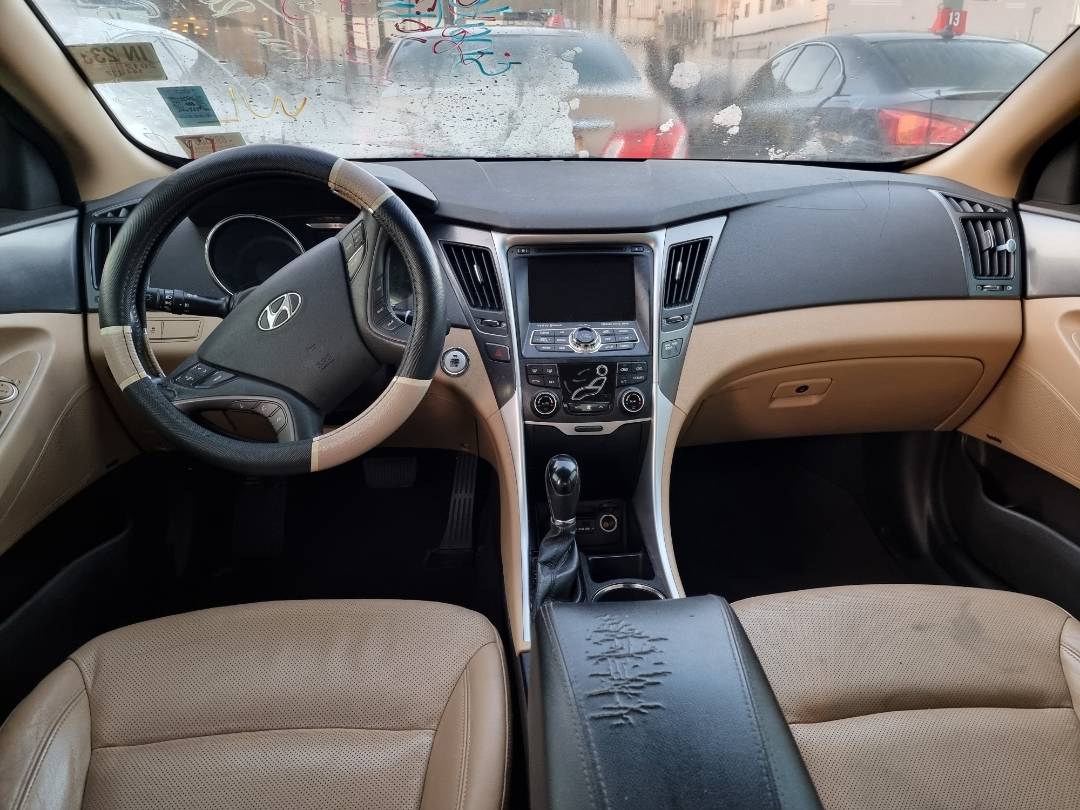 2012 HYUNDAI SONATA — 144122 KM — Lot 215487 — Ind. 12 - Marhaba Auctions Used Cars - Image 7