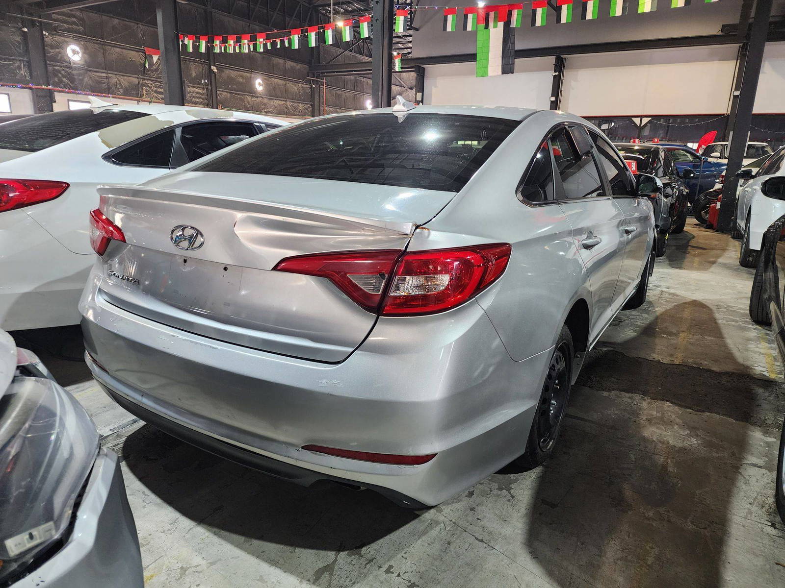 2017 HYUNDAI SONATA — 163098 Miles — Lot HH579966 — Ind. 12 - Marhaba Auctions Used Cars - Image 5
