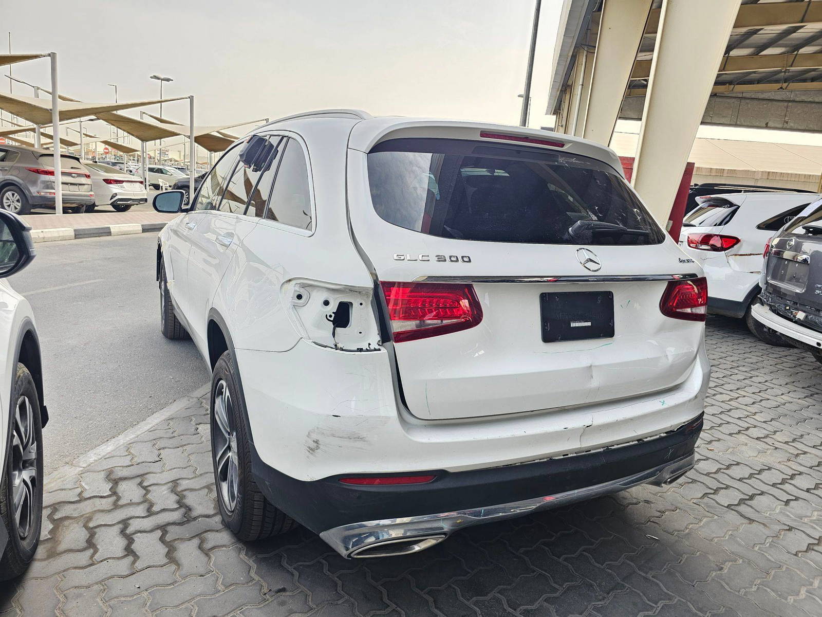 2019 MERCEDES BENZ GLC-300 — 93168 Miles — Lot 1KV165461 — Souq - Marhaba Auctions Used Cars - Image 5