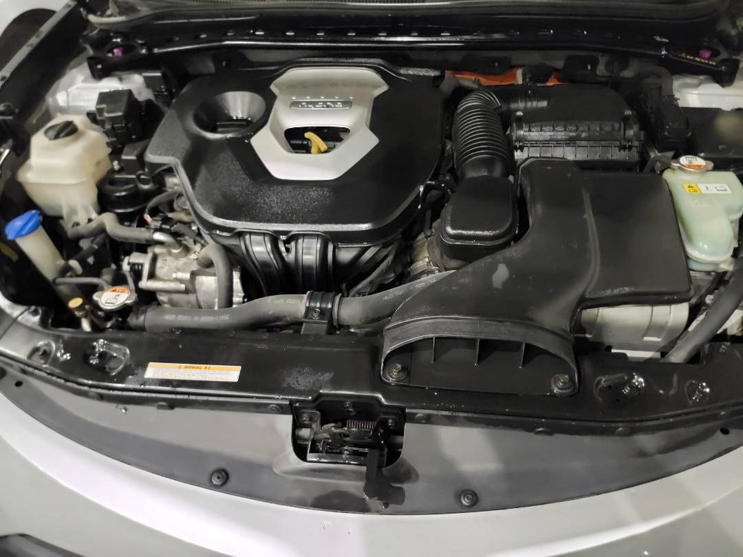 2012 HYUNDAI SONATA — 206679 KM — Lot 013757 — Main - Marhaba Auctions Used Cars - Image 9