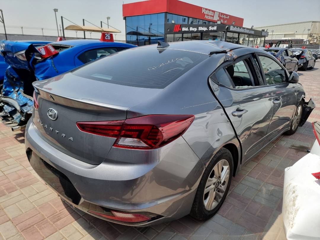 2020 HYUNDAI ELANTRA — 183637 Miles — Lot 91622 — Ind. 12 - Marhaba Auctions Used Cars - Image 4