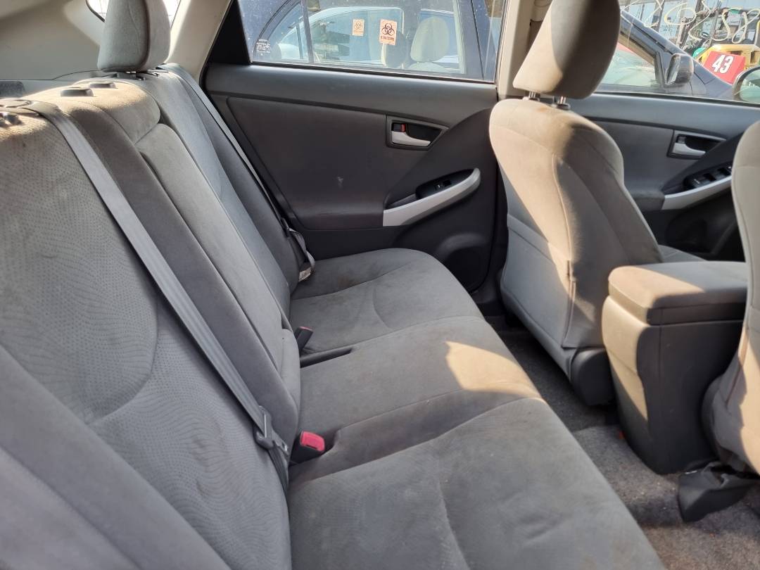2010 TOYOTA PRIUS — 141189 Miles — Lot 37823083 — Ind. 12 - Marhaba Auctions Used Cars - Image 7