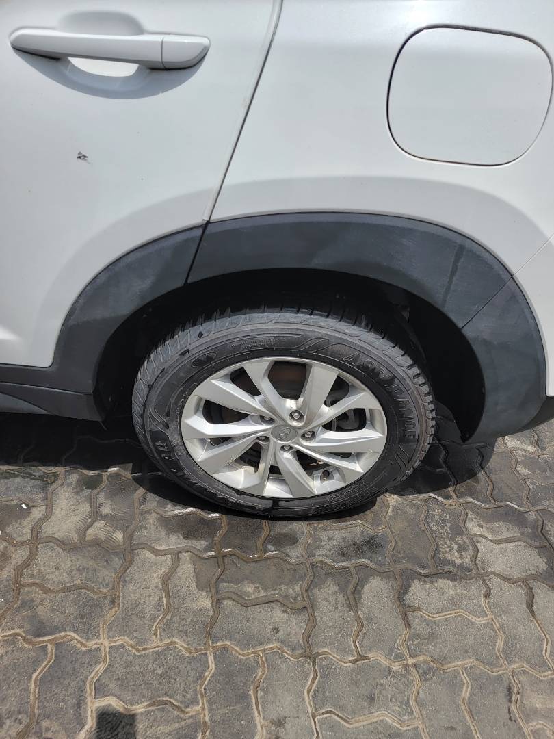 HYUNDAI TUCSON 2019 - Marhaba Auction Used Cars - Image 8