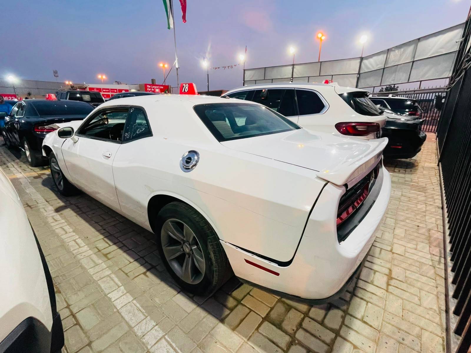 DODGE CHALLENGER