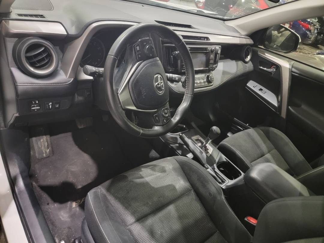 2018 TOYOTA RAV4 — 59889 Miles — Lot 65704213 - Marhaba Auctions Used Cars - Image 4