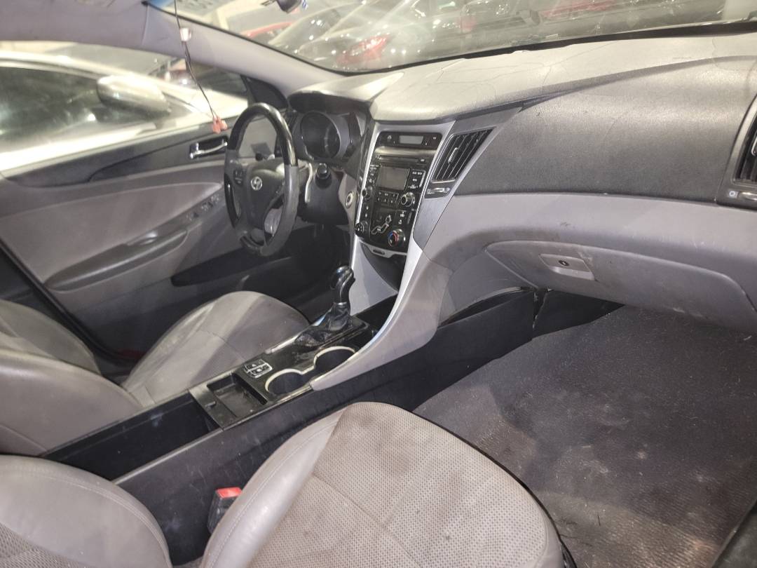 2013 HYUNDAI SONATA — 209367 Miles — Lot 53929763 - Marhaba Auctions Used Cars - Image 6