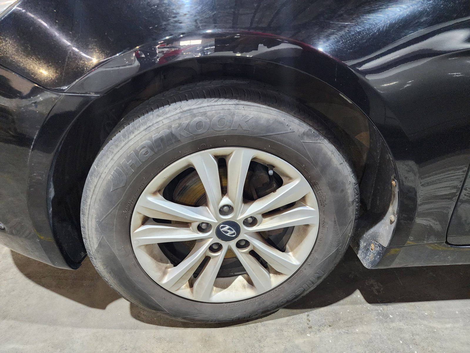2011 HYUNDAI SONATA — 213355 KM — Lot 303520 — Al Quoz - Marhaba Auctions Used Cars - Image 11