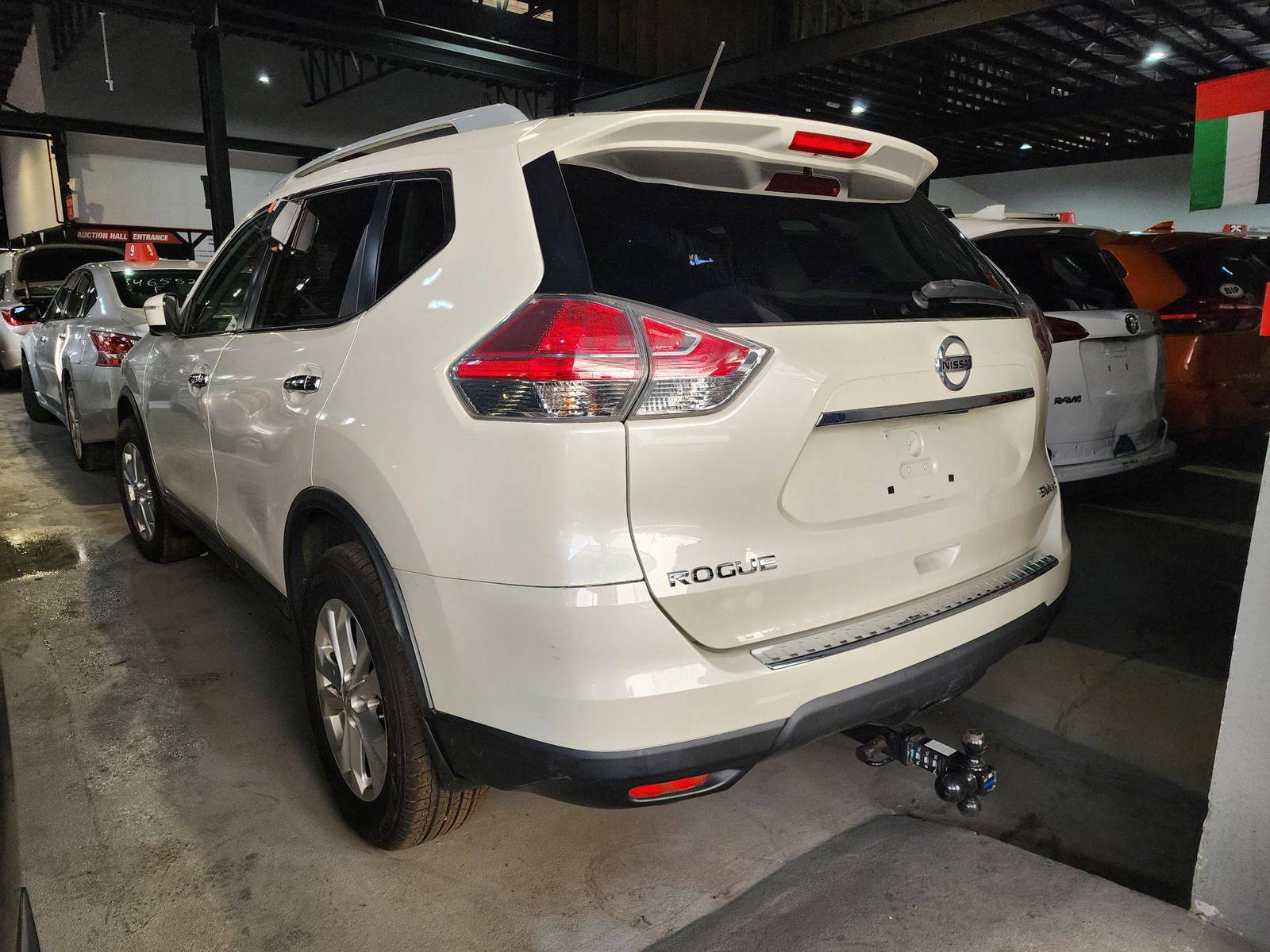 2015 NISSAN ROGUE — 206727 Miles — Lot 87508 — Al Quoz - Marhaba Auctions Used Cars - Image 3