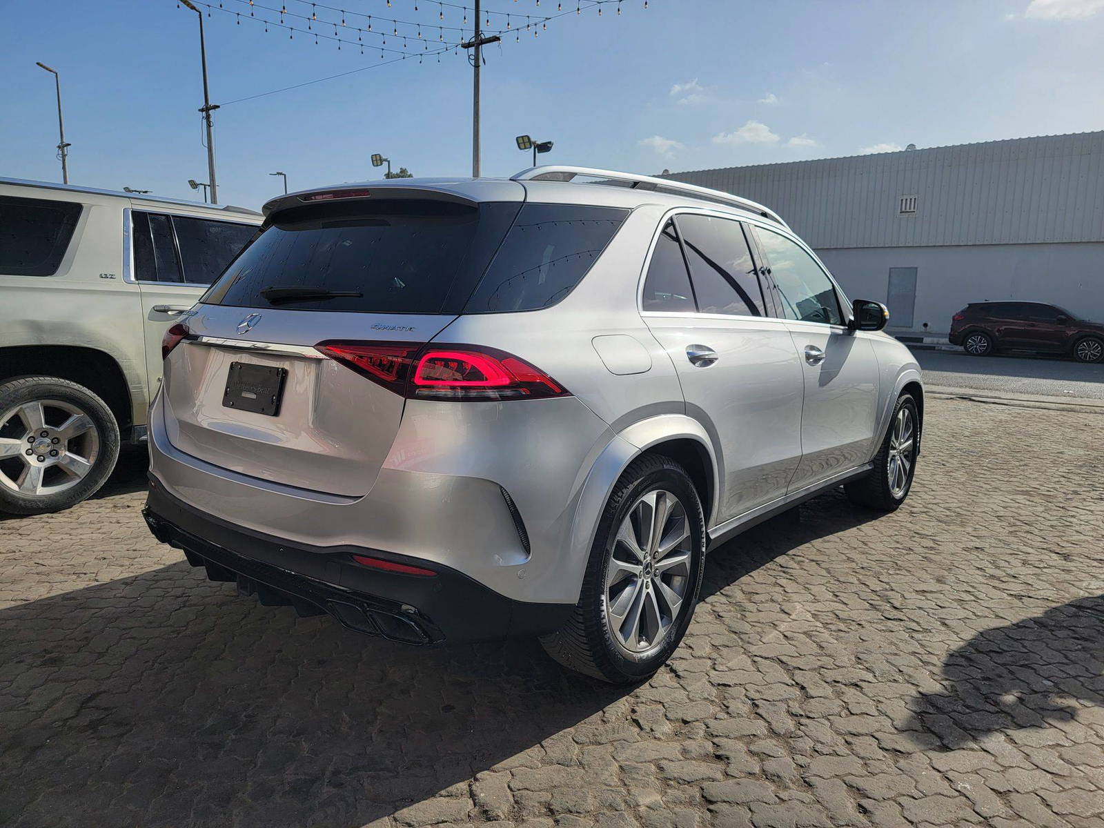 MERCEDES BENZ GLE 350 2020 - Marhaba Auction Used Cars - Image 4