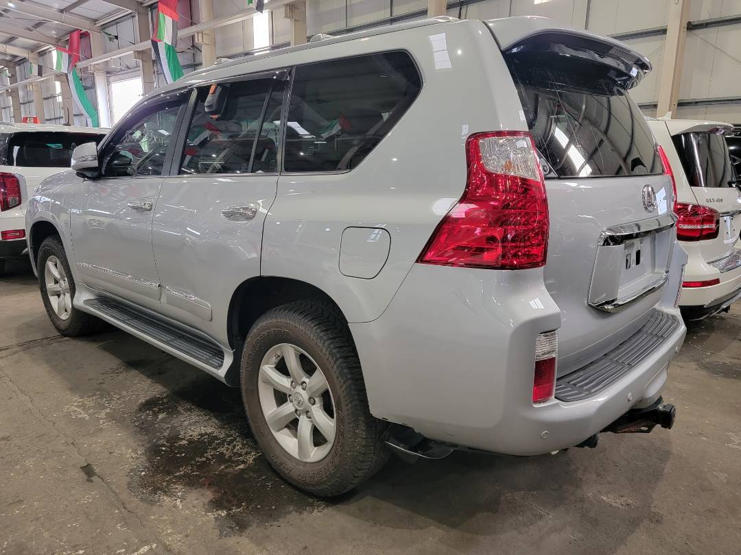 2012 LEXUS GX 460 — 132449 Miles — Lot C5039228 - Marhaba Auctions Used Cars - Image 3