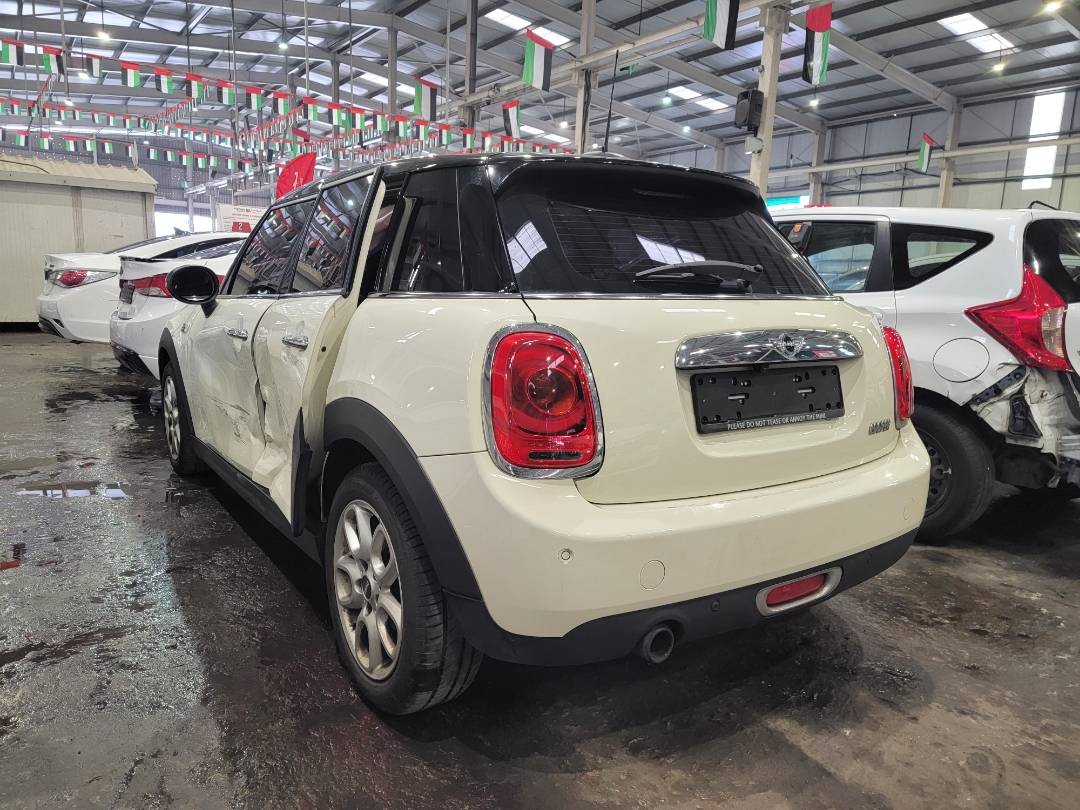 2015 MINI COOPER — 80817 KM — Lot B04946 — Main - Marhaba Auctions Used Cars - Image 5