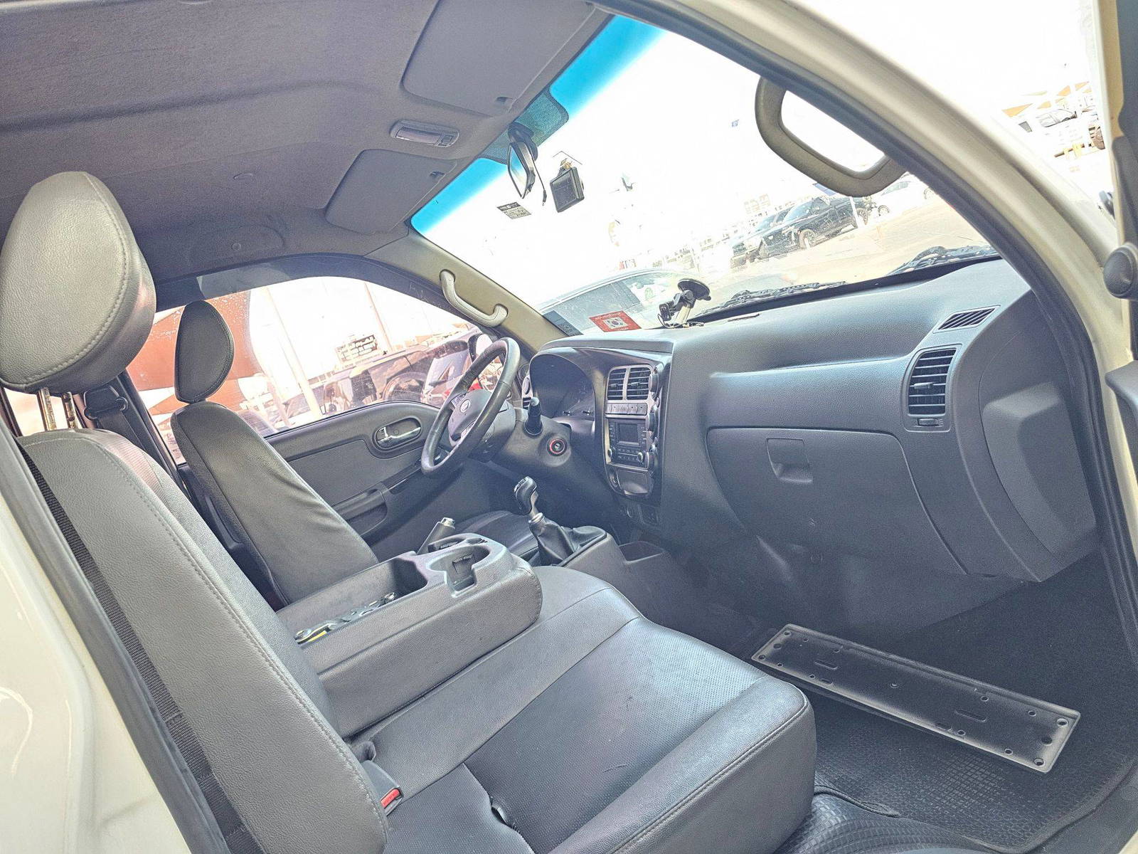 2019 KIA BONGO 3 — 244887 KM — Lot 305587 — Souq - Marhaba Auctions Used Cars - Image 8