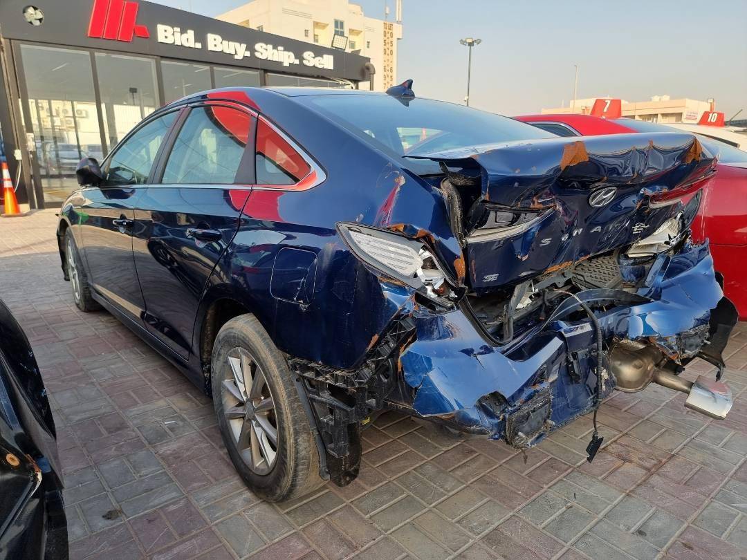 2019 HYUNDAI SONATA — 85679 Miles — Lot 98254562 — Ind. 12 - Marhaba Auctions Used Cars - Image 4