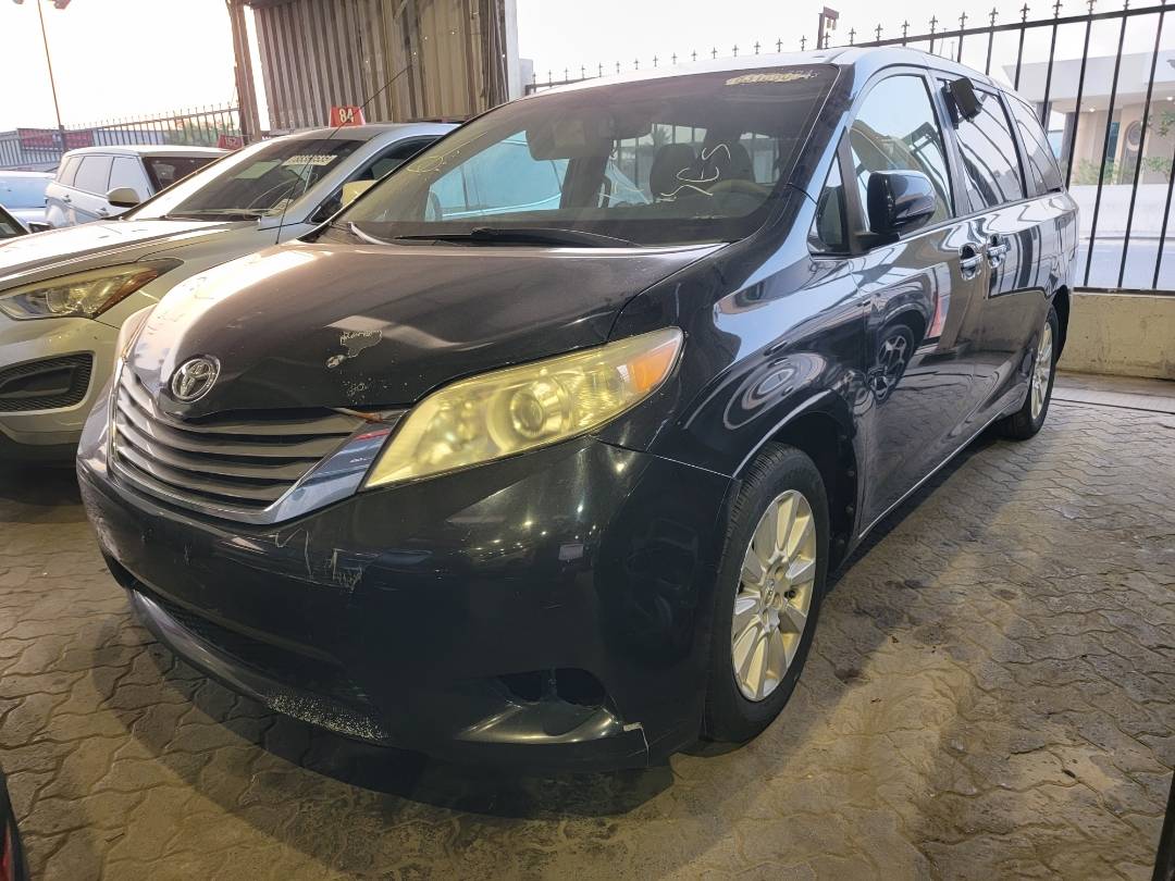 2013 TOYOTA SIENNA — 228677 Miles — Lot DK3DCXDS049677 — Main - Marhaba Auctions Used Cars - Image 4