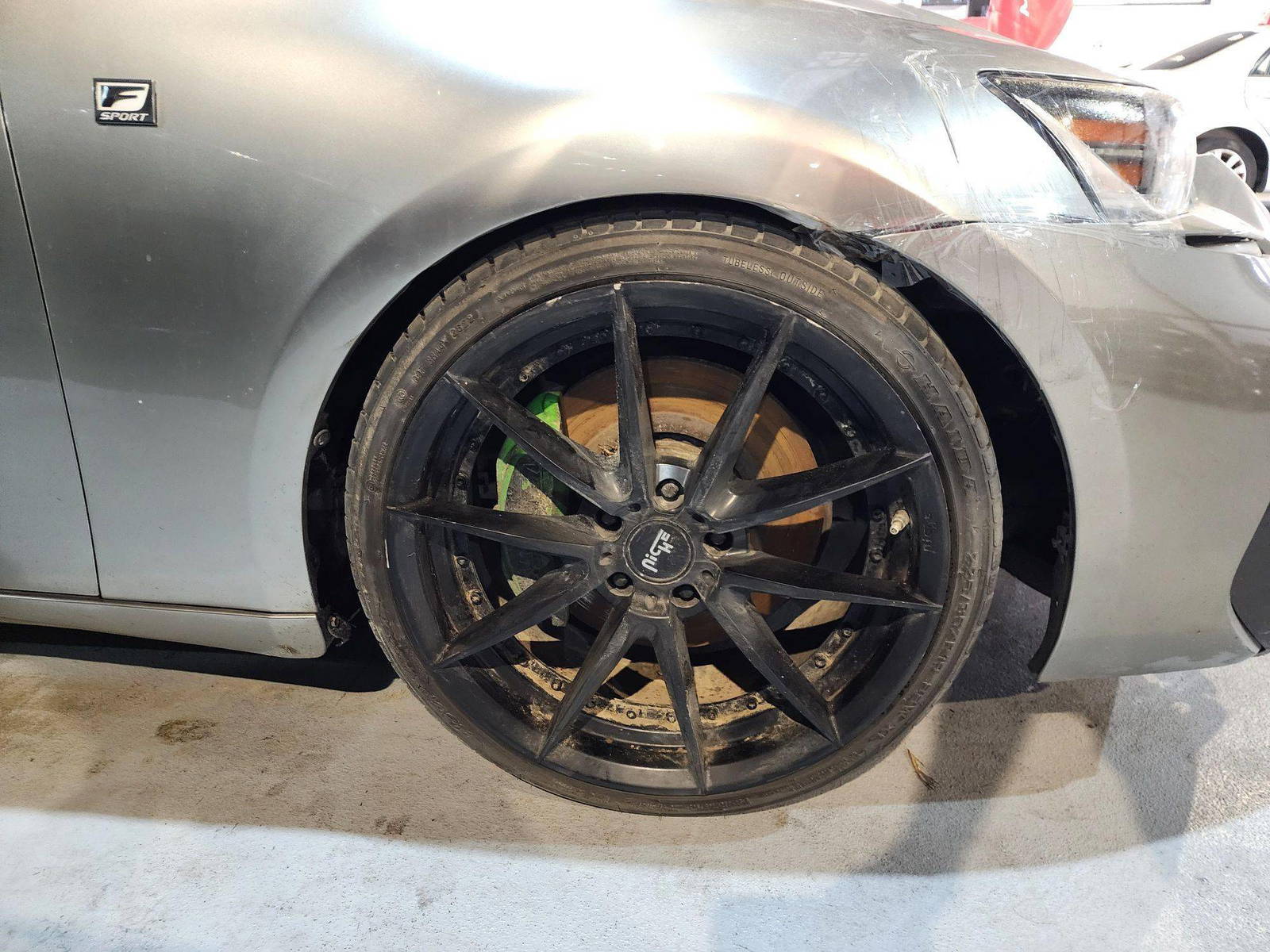 2018 LEXUS IS 300 — 105211 Miles — Lot 62813 — Souq - Marhaba Auctions Used Cars - Image 8