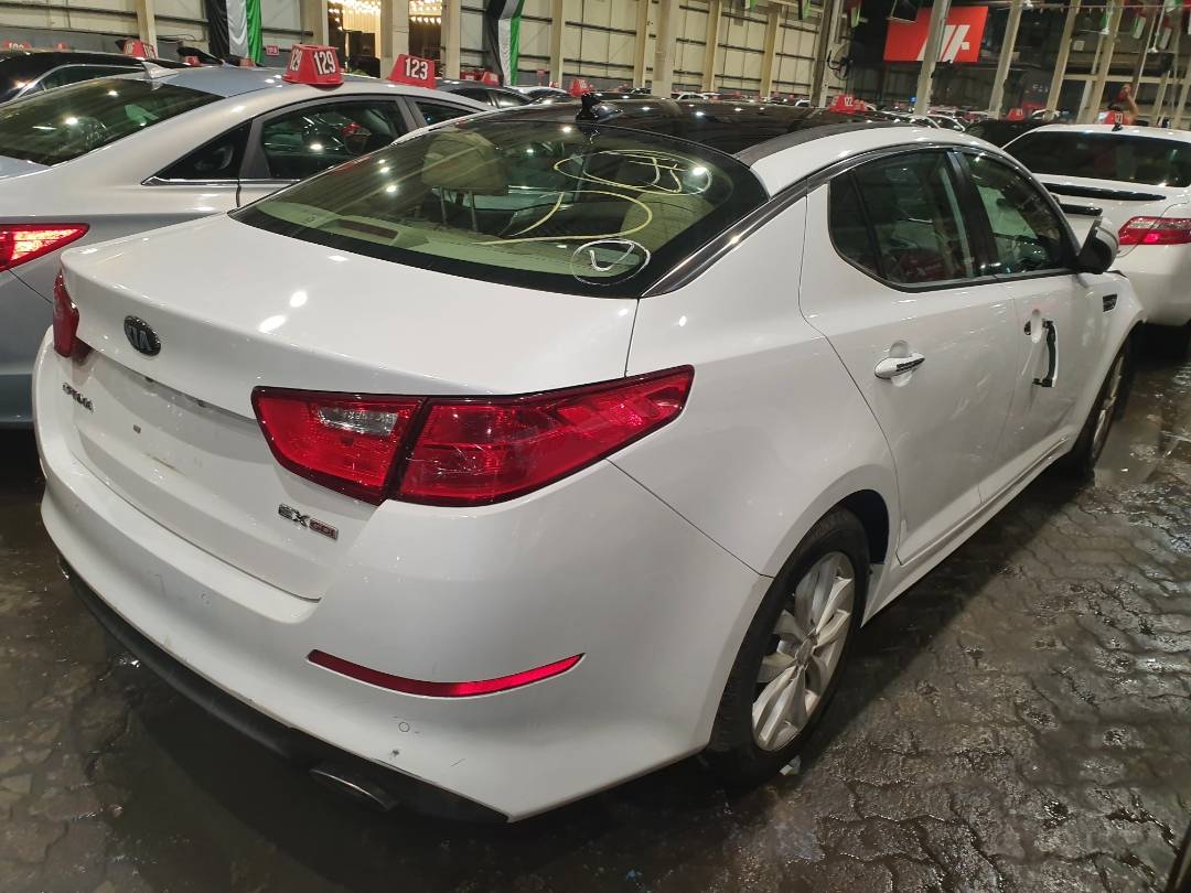 2014 KIA OPTIMA — 152330 Miles — Lot 10120010 - Marhaba Auctions Used Cars - Image 4