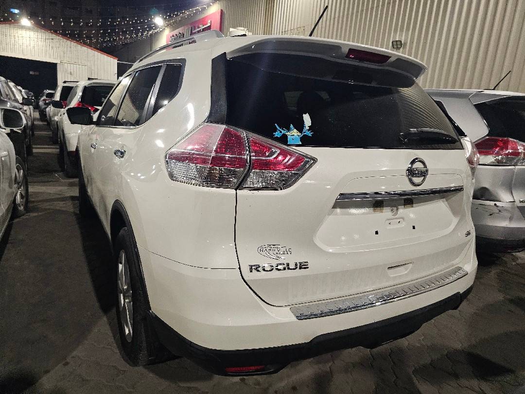 NISSAN ROGUE