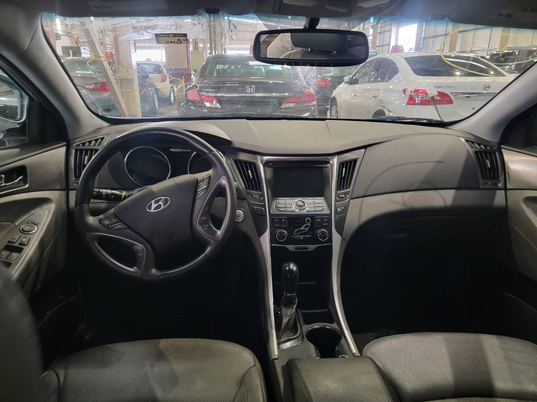 2011 HYUNDAI SONATA — 158969 Miles — Lot A007765 — Main - Marhaba Auctions Used Cars - Image 7