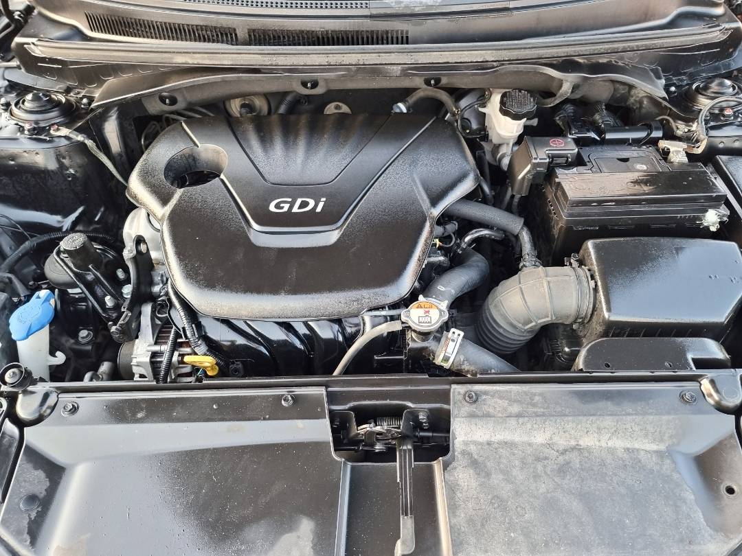 2016 HYUNDAI VELOSTER — 172438 Miles — Lot 215487 — Souq - Marhaba Auctions Used Cars - Image 10