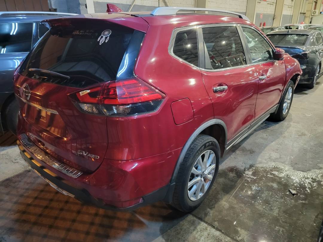 2017 NISSAN ROGUE — 100022 Miles — Lot HW281211 — Main - Marhaba Auctions Used Cars - Image 5