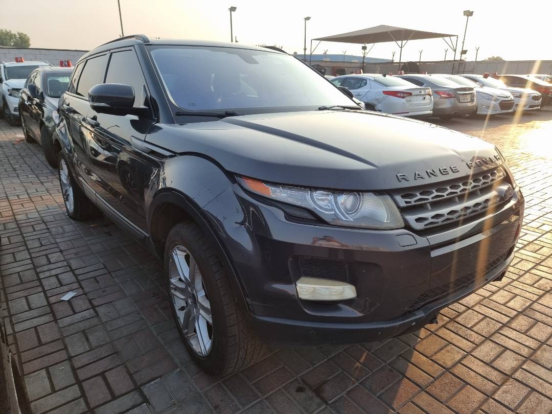 2013 LAND ROVER RANGE ROVER EVOQUE PURE — 144720 Miles — Lot 738505 - Marhaba Auctions Used Cars - Image 3