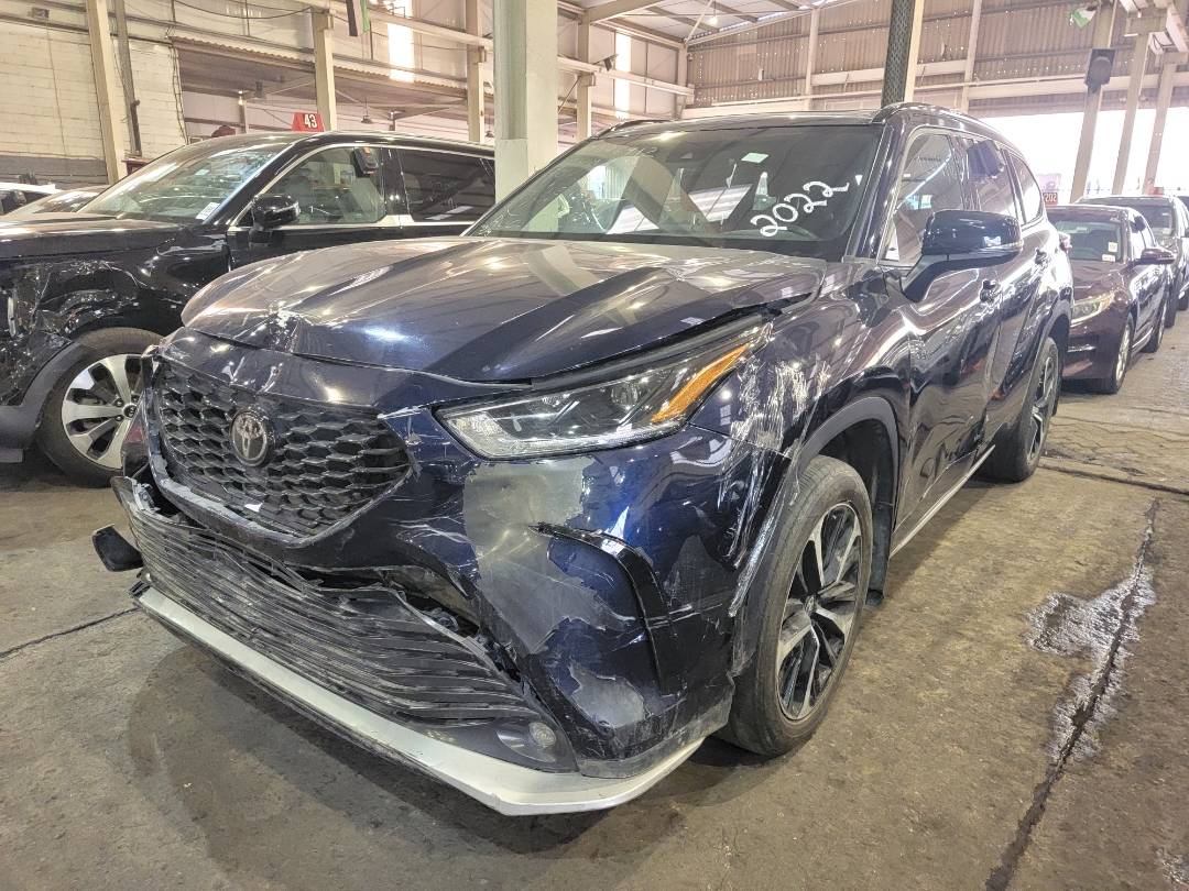 2022 TOYOTA HIGHLANDER — 27666 KM — Lot NS208970 — Main - Marhaba Auctions Used Cars - Image 3