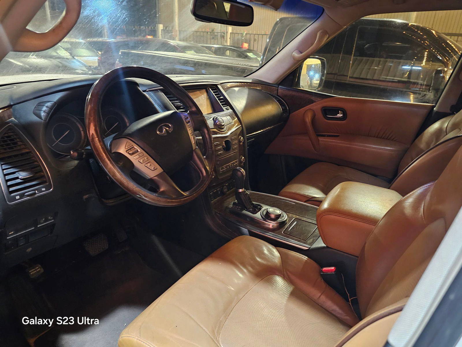 INFINITI QX80 2016 - Marhaba Auction Used Cars - Image 8