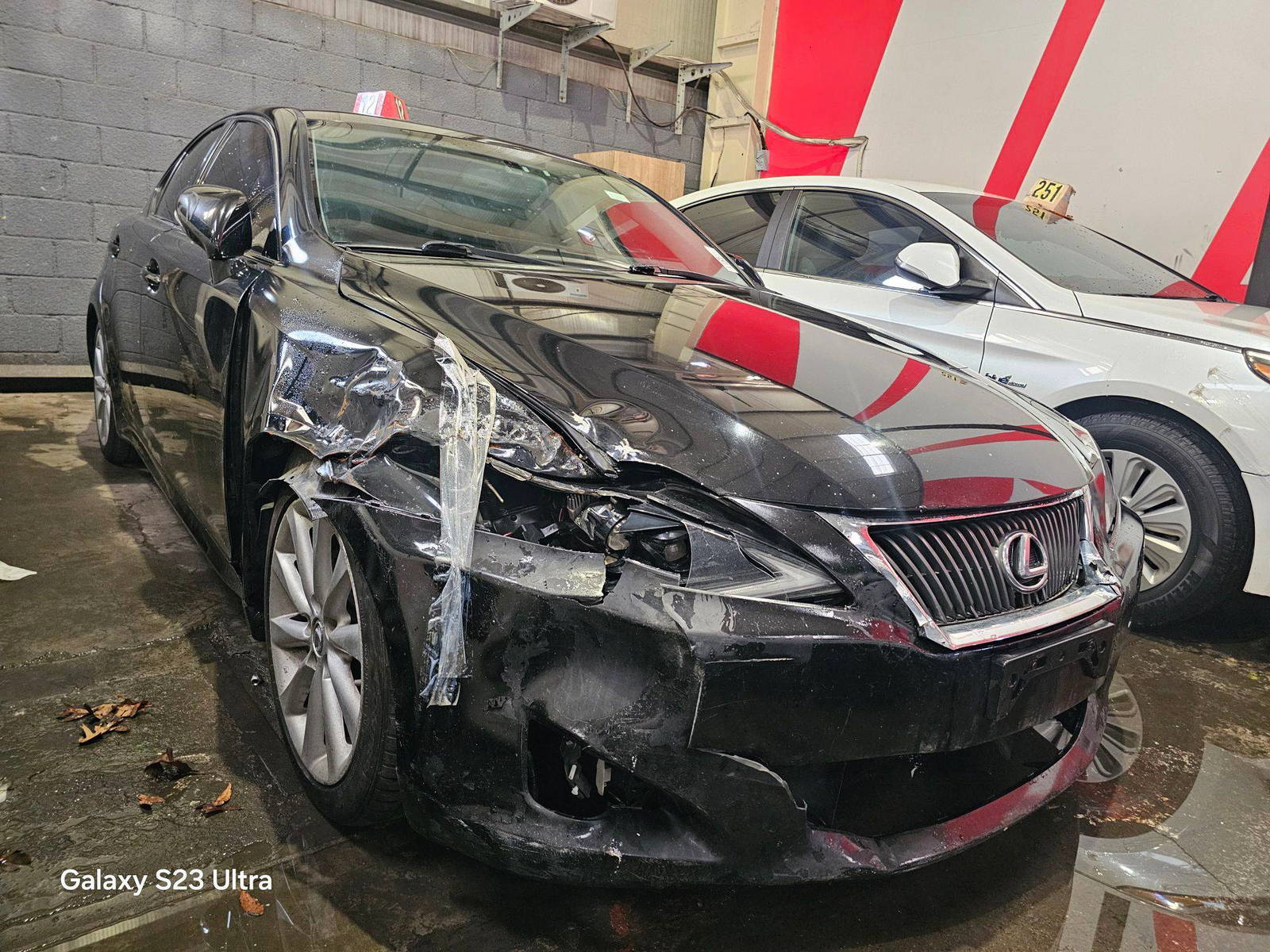 2009 LEXUS IS 250 — 155643 Miles — Lot 262992029461 — Main - Marhaba Auctions Used Cars - Image 4