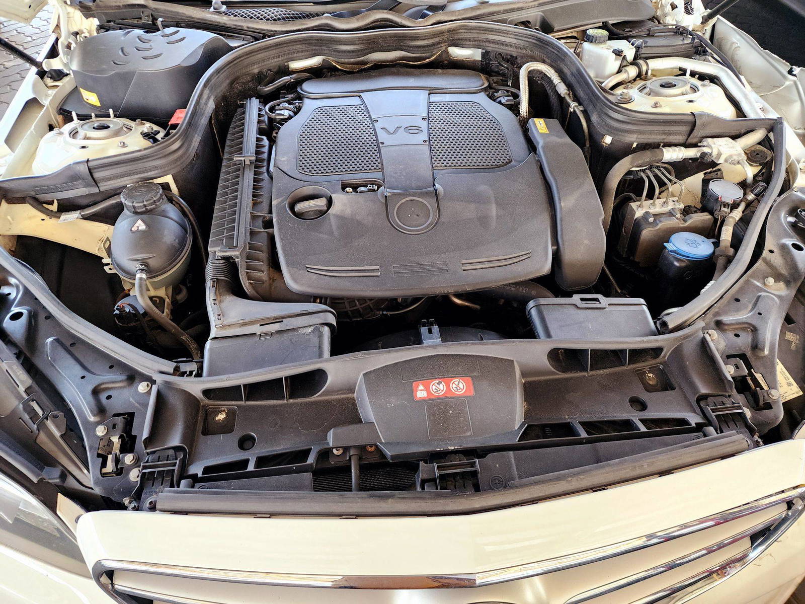 2014 MERCEDES BENZ E 350 — 128268 Miles — Lot A921886 — Ind. 12 - Marhaba Auctions Used Cars - Image 12
