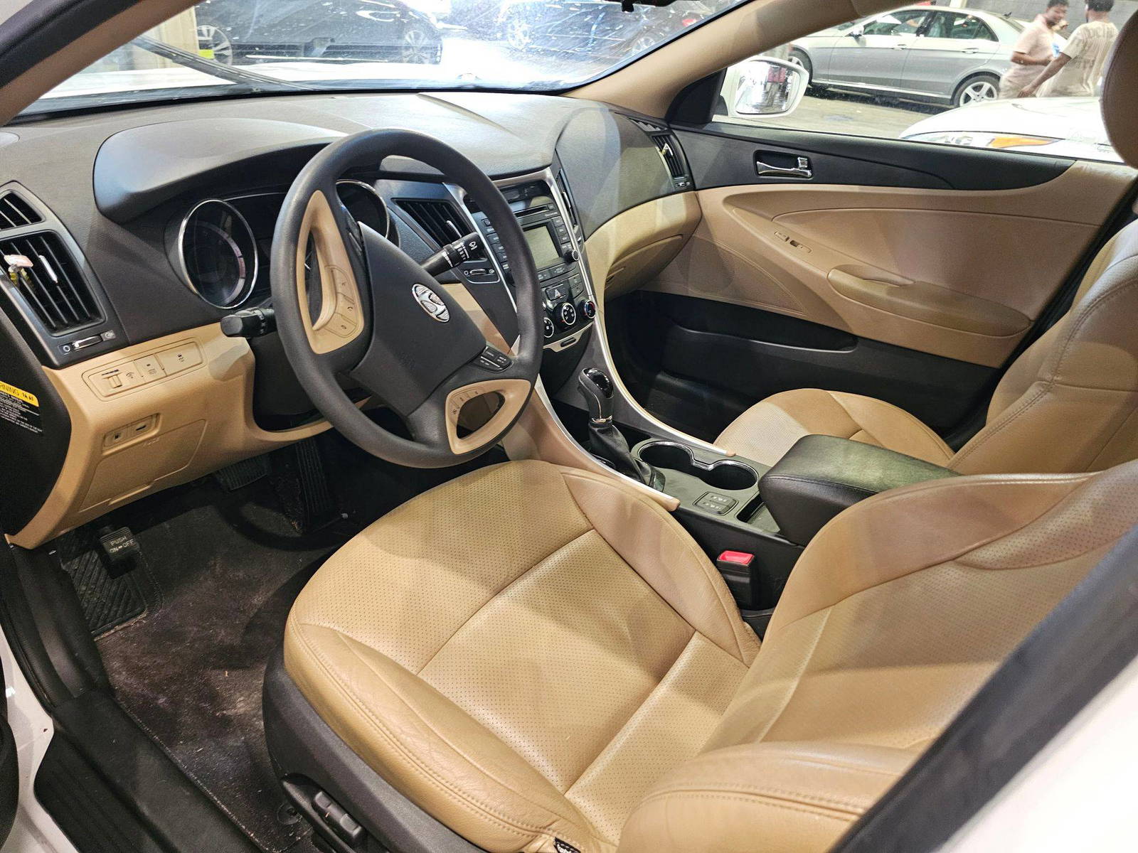 HYUNDAI SONATA 2014 - Marhaba Auction Used Cars - Image 6