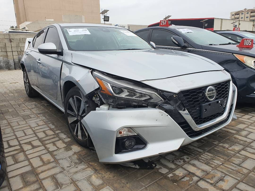 2019 NISSAN ALTIMA — 47667 Miles — Lot KN302492 - Marhaba Auctions Used Cars - Image 3
