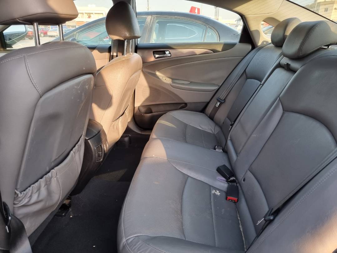 2012 HYUNDAI SONATA — 190920 Miles — Lot 125487 — Souq - Marhaba Auctions Used Cars - Image 7