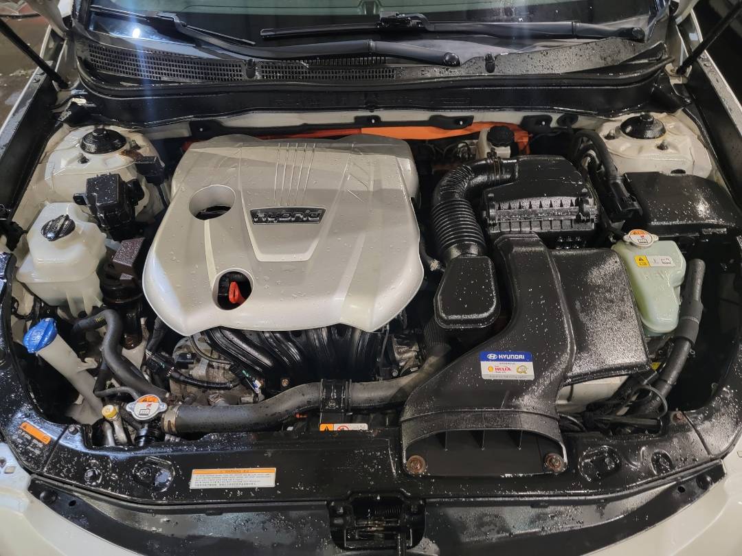 2015 HYUNDAI SONATA — 140698 KM — Lot 73757904 — Main - Marhaba Auctions Used Cars - Image 11
