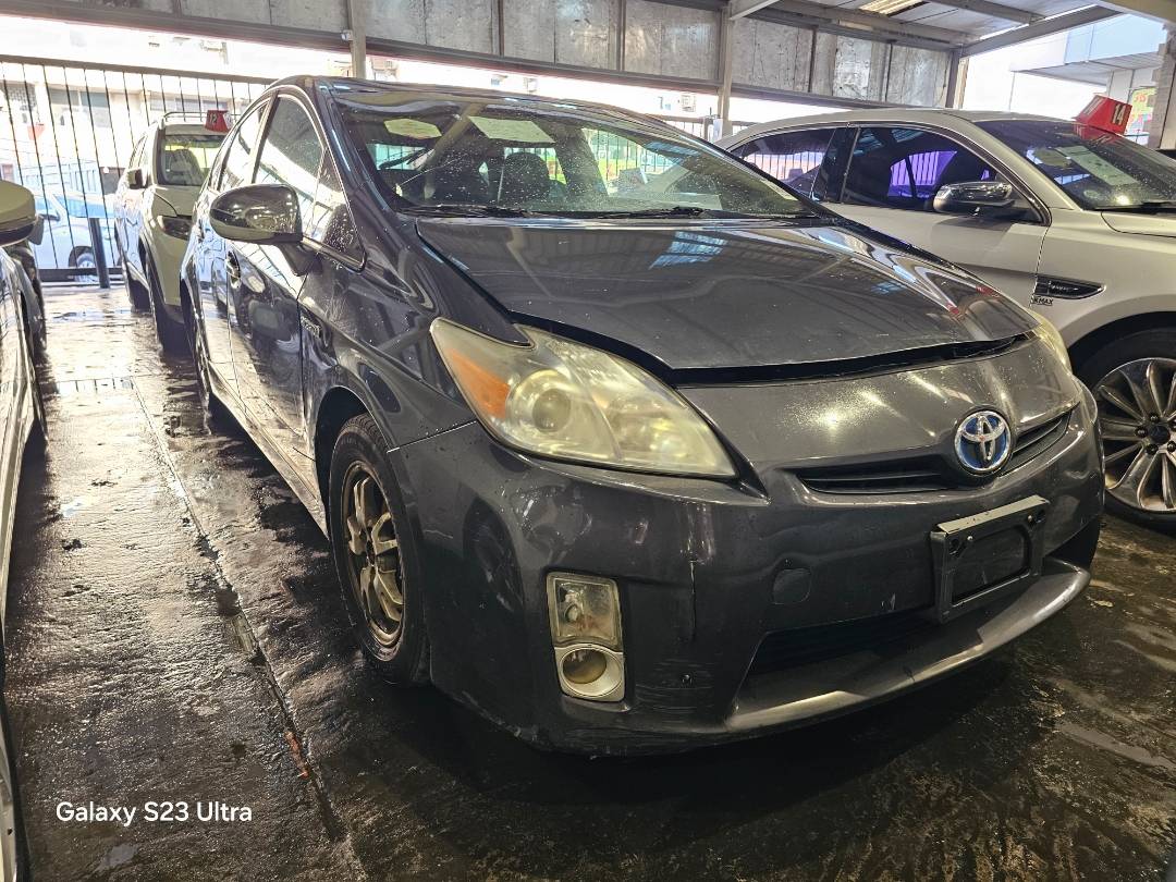 2010 TOYOTA PRIUS — 349639 Miles — Lot 069556 — Souq - Marhaba Auctions Used Cars - Image 4