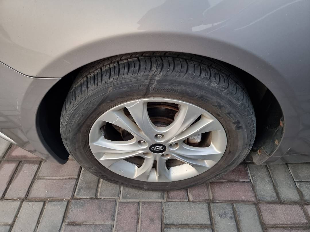 2010 HYUNDAI SONATA — 96917 KM — Lot 041277 — Ind. 12 - Marhaba Auctions Used Cars - Image 10