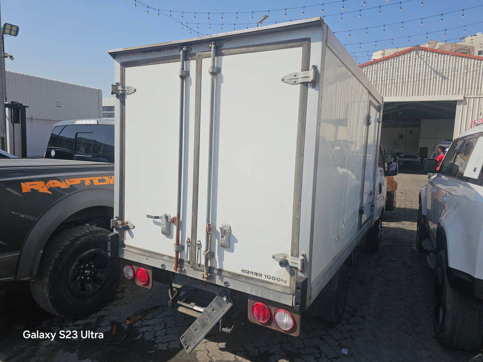 2015 KIA BONGO 3 — 257645 KM — Lot K969176 — Main - Marhaba Auctions Used Cars - Image 6