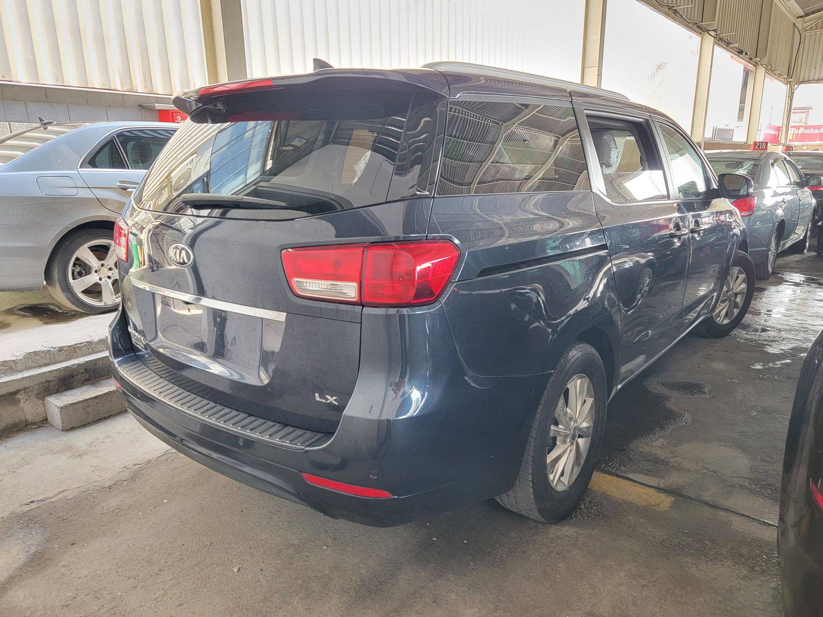 KIA SEDONA 2015 - Marhaba Auction Used Cars - Image 5