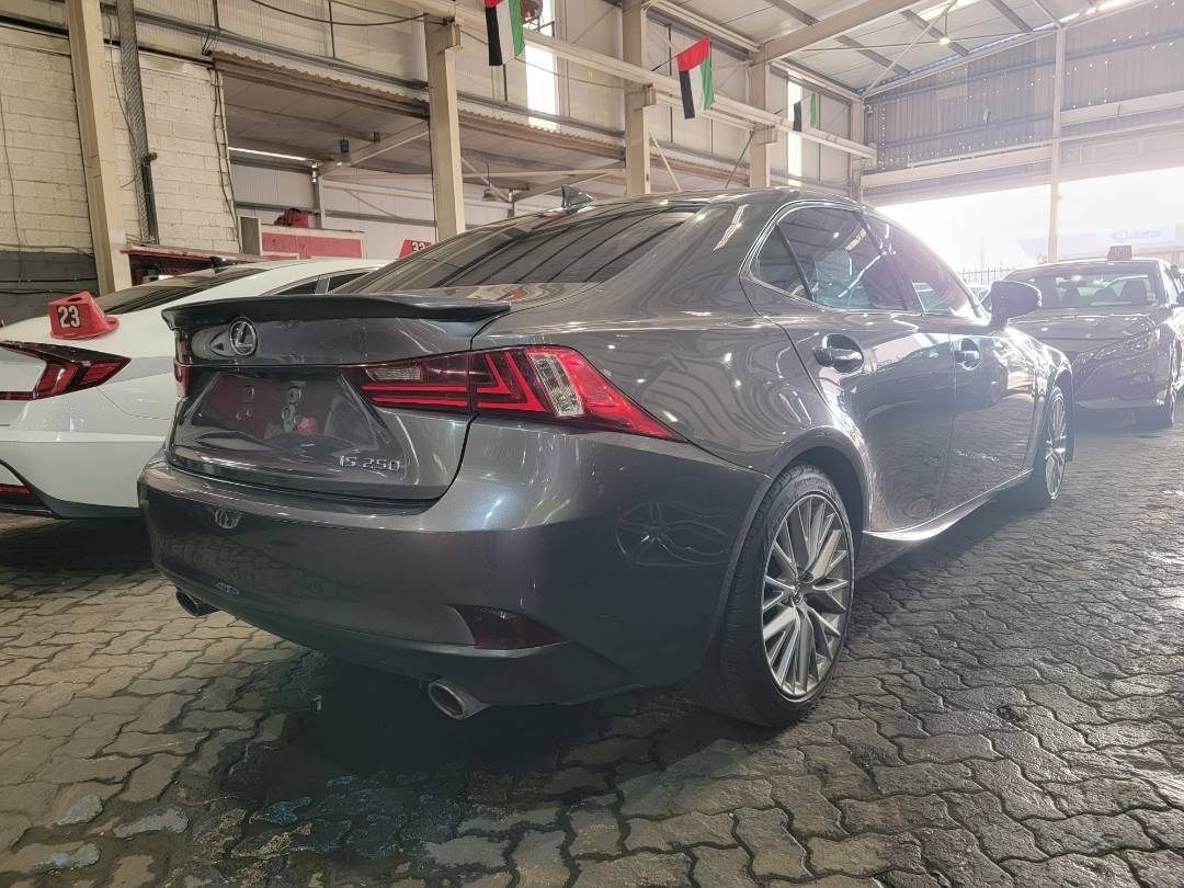 2014 LEXUS IS 250 — 156284 Miles — Lot 1D20E5008312 — Main - Marhaba Auctions Used Cars - Image 4
